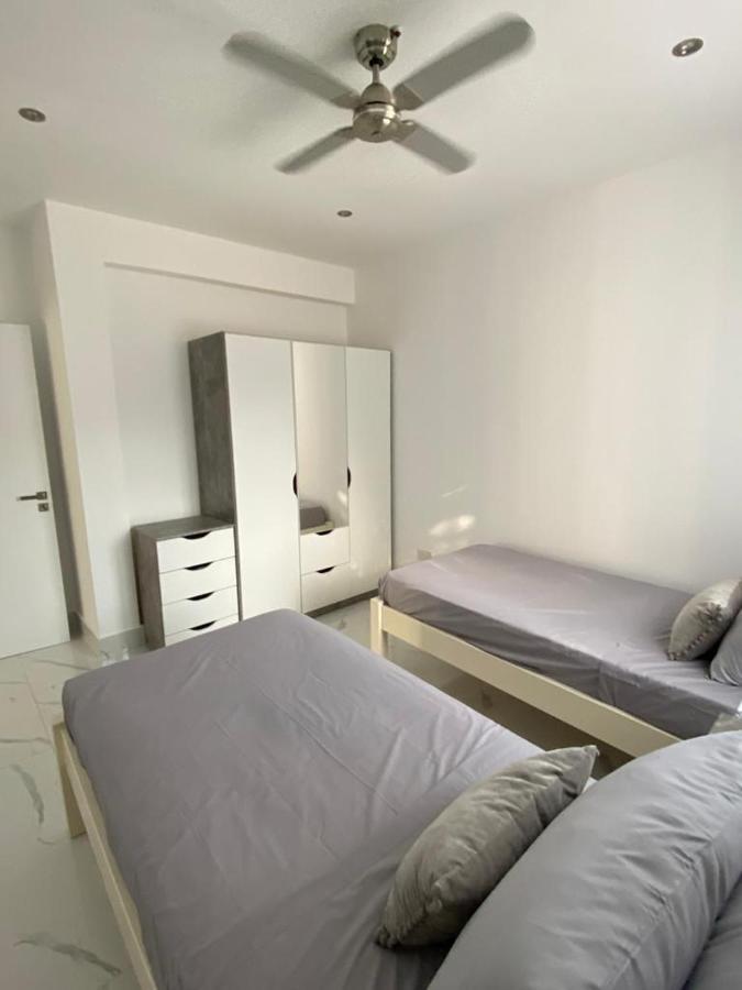 Paphos Gardens Apartment Ngoại thất bức ảnh