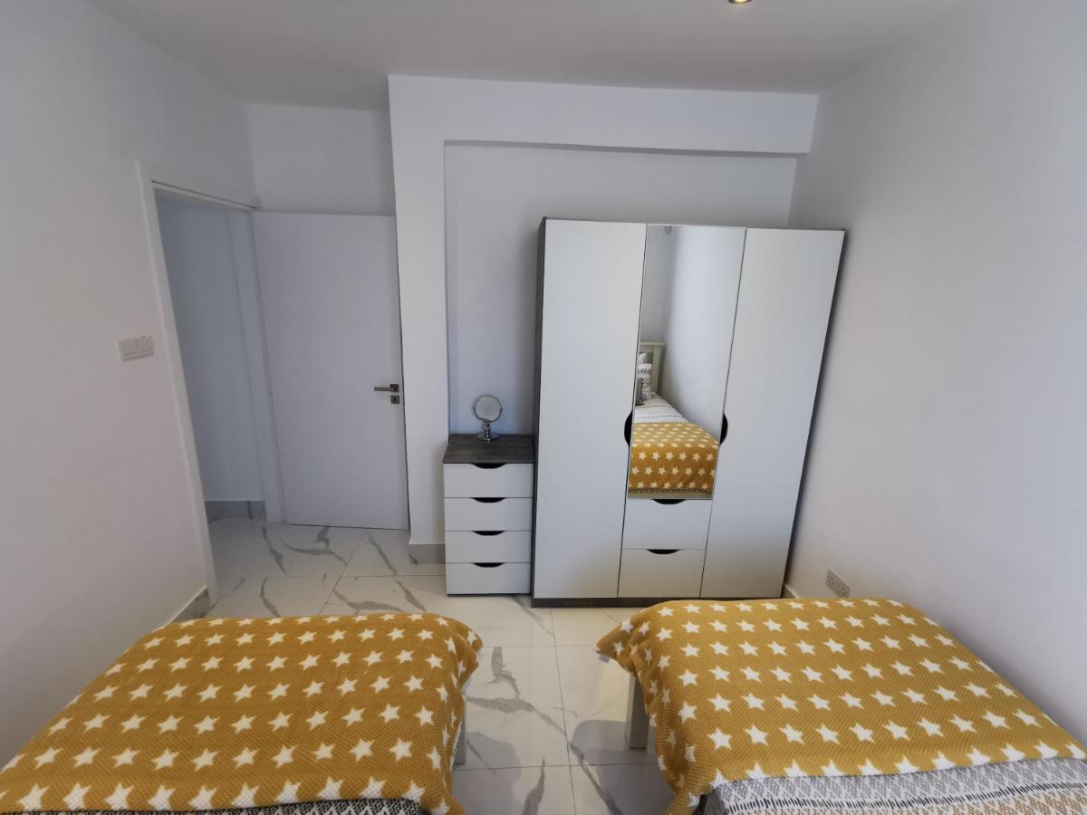 Paphos Gardens Apartment Ngoại thất bức ảnh