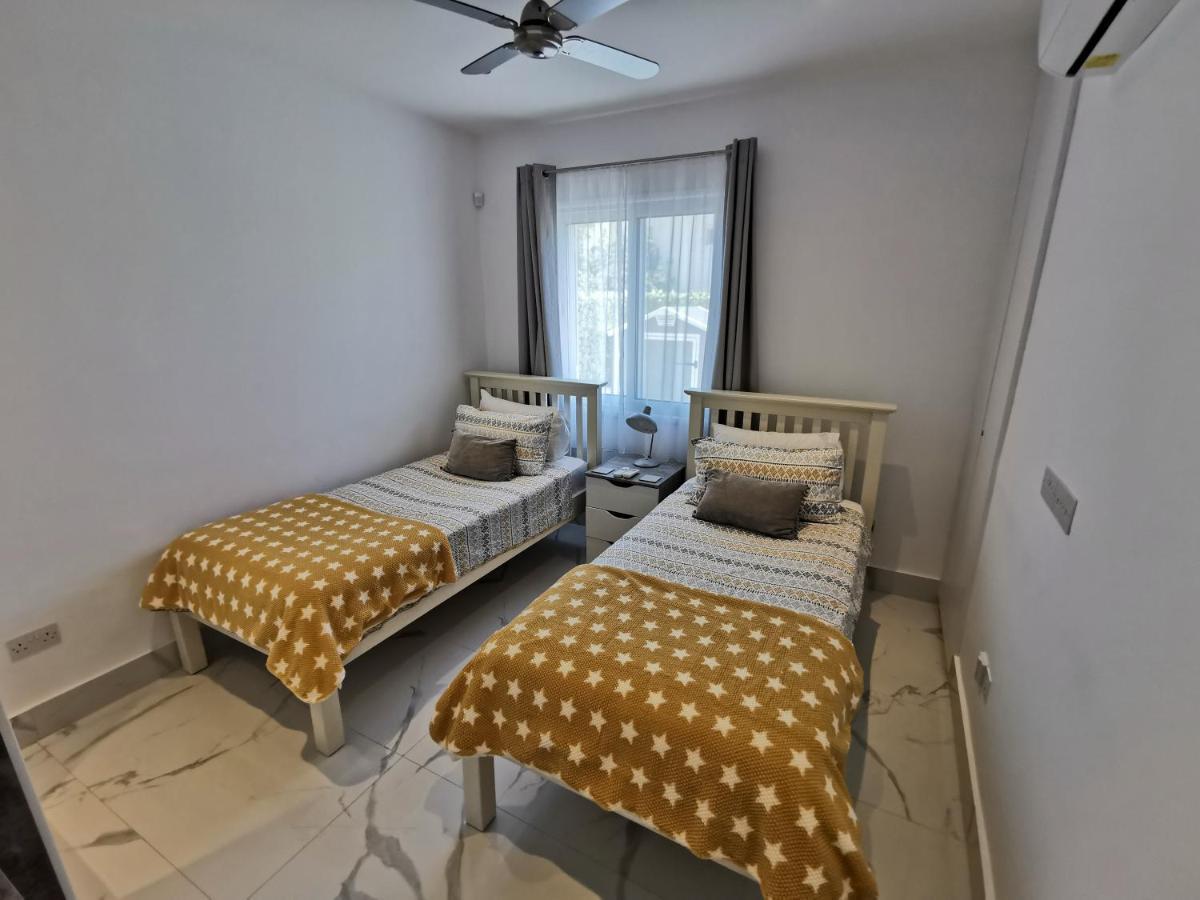 Paphos Gardens Apartment Ngoại thất bức ảnh