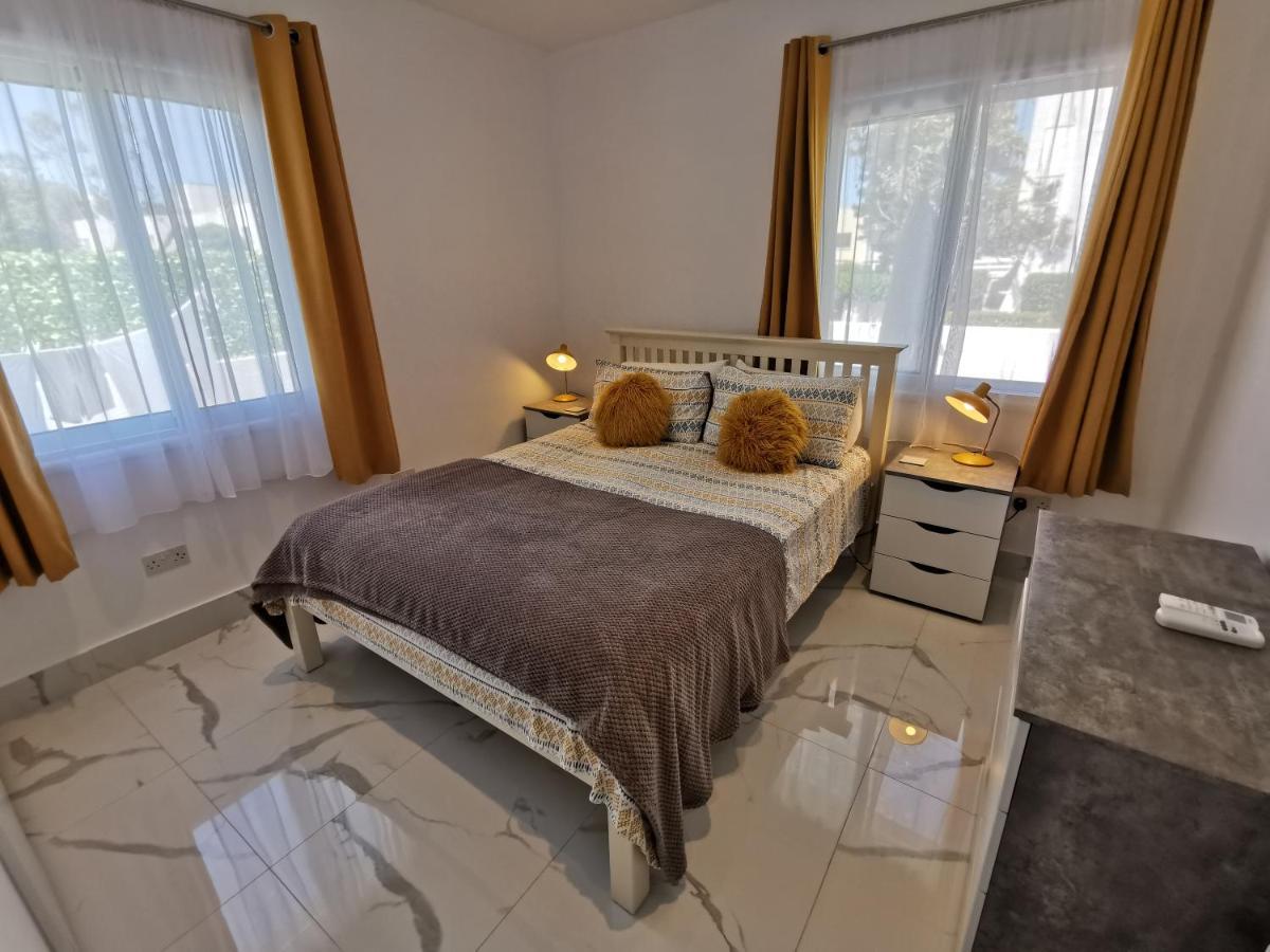 Paphos Gardens Apartment Ngoại thất bức ảnh
