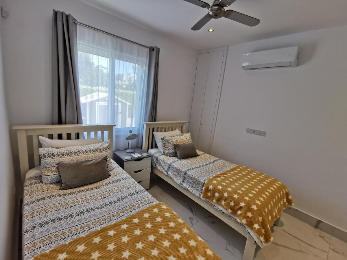 Paphos Gardens Apartment Ngoại thất bức ảnh